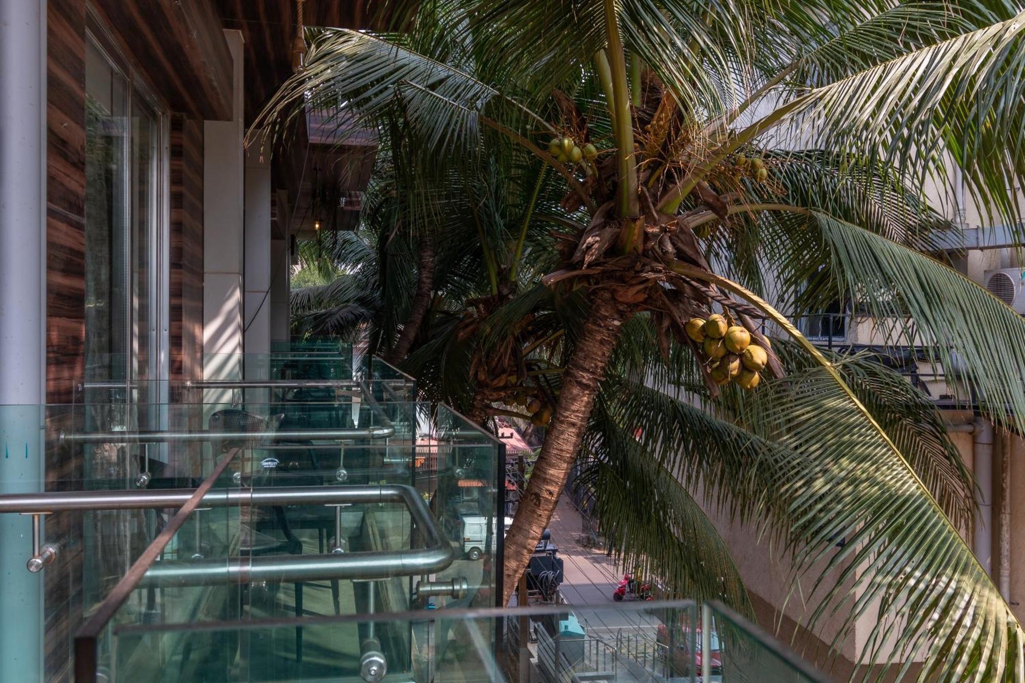 Cygnett Inn Celestiial Goa Candolim Exterior foto